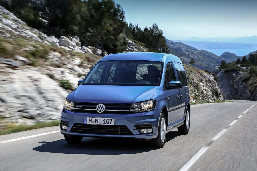  Volkswagen Caddy Trendline BlueMotion 2015 года  (фото 13 из 23)